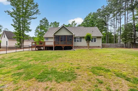 145 Oak Leaf Trail Youngsville NC 27596