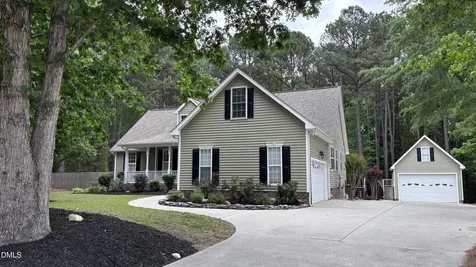 145 Oak Leaf Trail Youngsville NC 27596