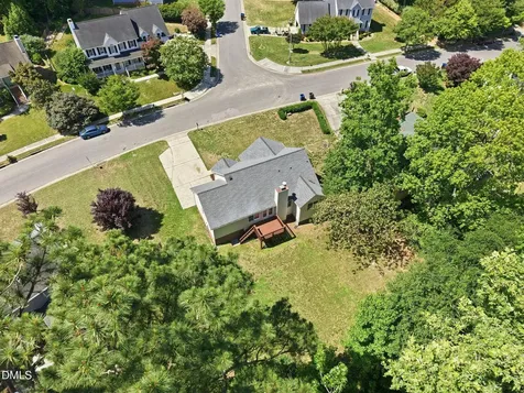 4401 Willow Lake Road Raleigh NC 27616