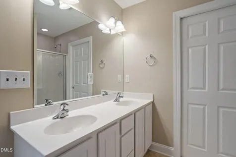 517 Texanna Way Holly Springs NC 27540