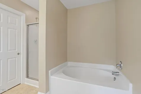517 Texanna Way Holly Springs NC 27540