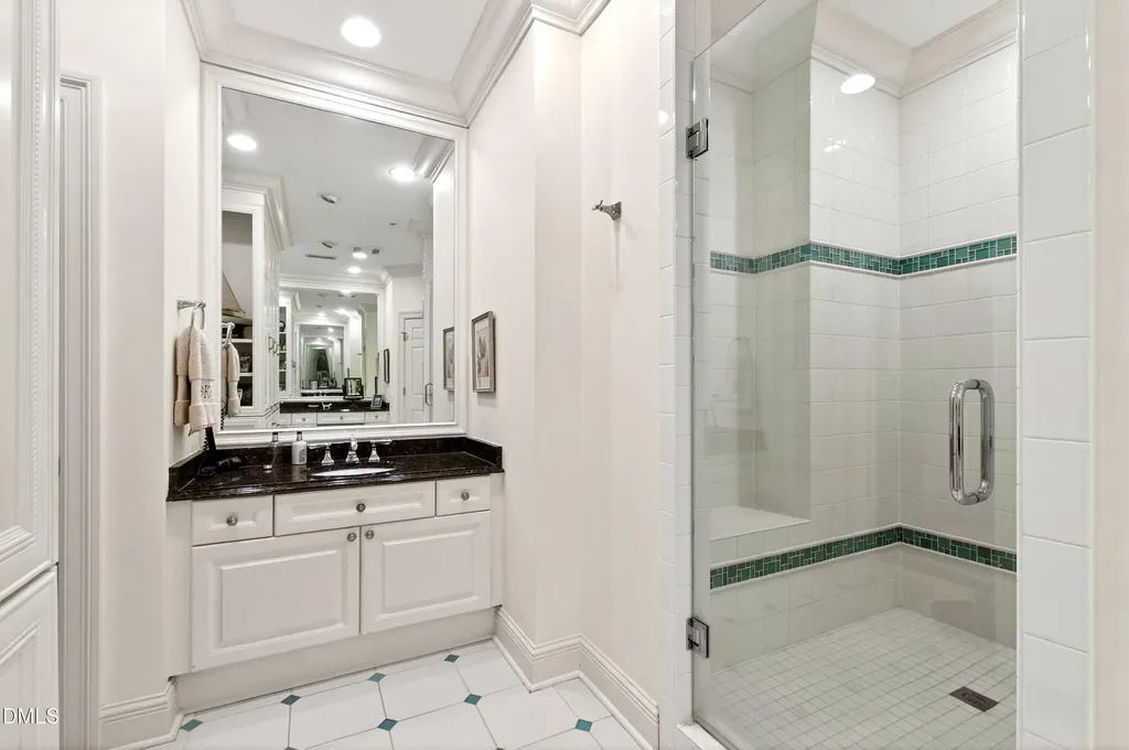2801 Glenwood Gardens Lane Raleigh NC 27608