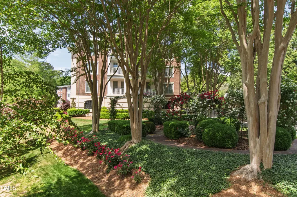 2801 Glenwood Gardens Lane Raleigh NC 27608