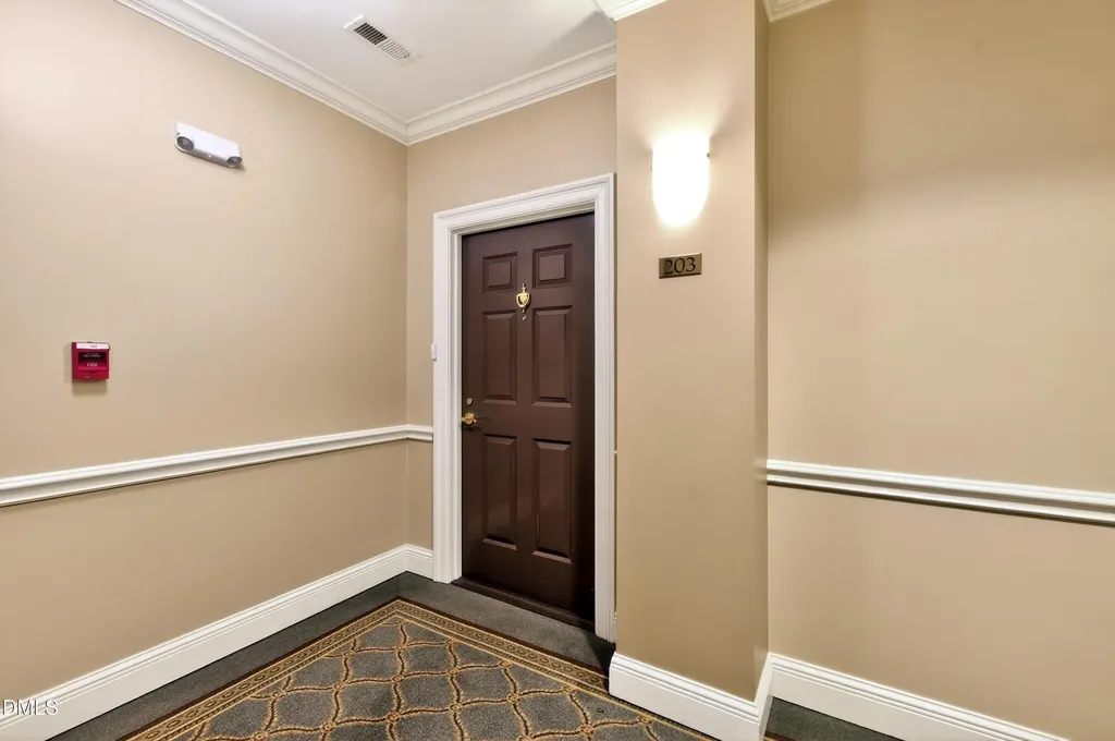 2801 Glenwood Gardens Lane Raleigh NC 27608