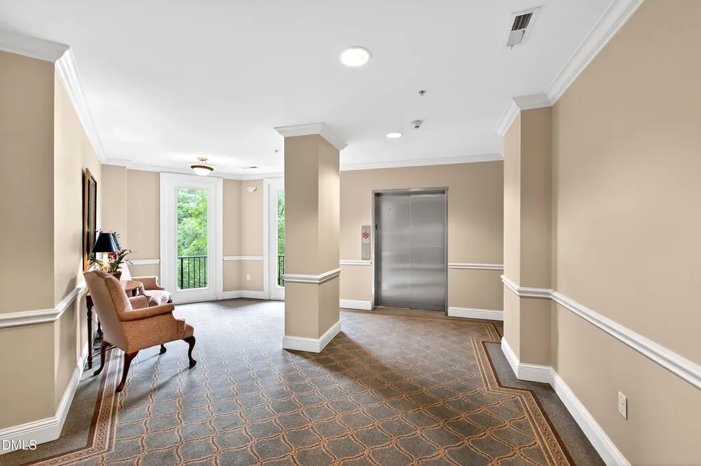 2801 Glenwood Gardens Lane Raleigh NC 27608