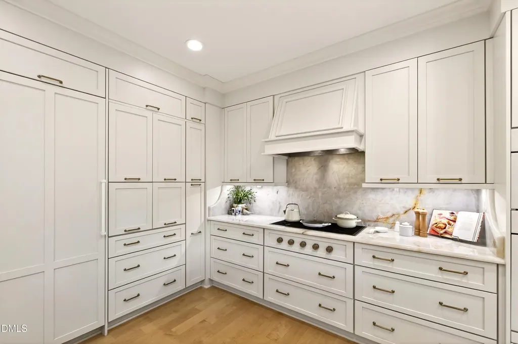 2801 Glenwood Gardens Lane Raleigh NC 27608