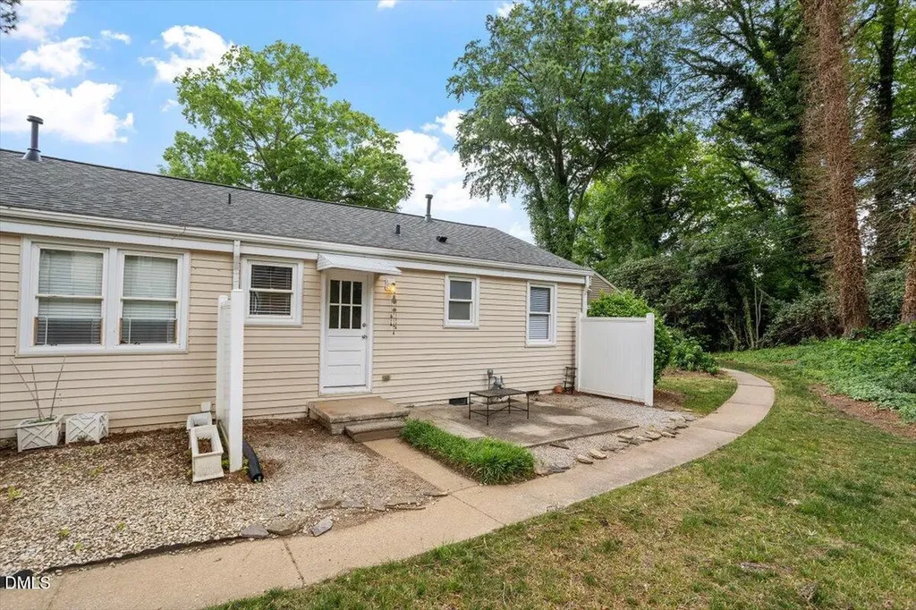 2312 Bernard Street Raleigh NC 27608