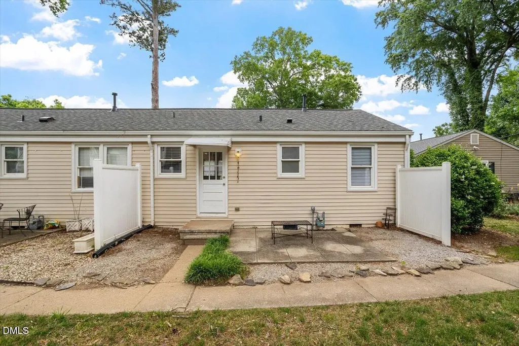 2312 Bernard Street Raleigh NC 27608