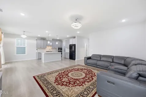2367 Kettle Falls Station Apex NC 27502