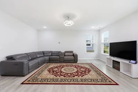 2367 Kettle Falls Station Apex NC 27502