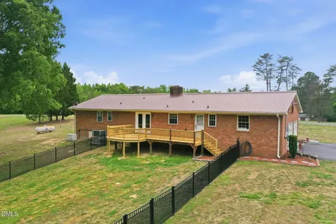 2127 Stoney Creek Church Road Burlington NC 27217