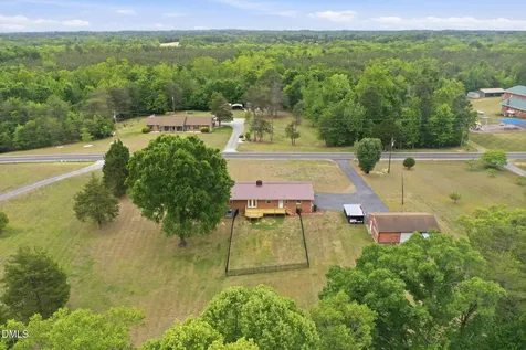 2127 Stoney Creek Church Road Burlington NC 27217