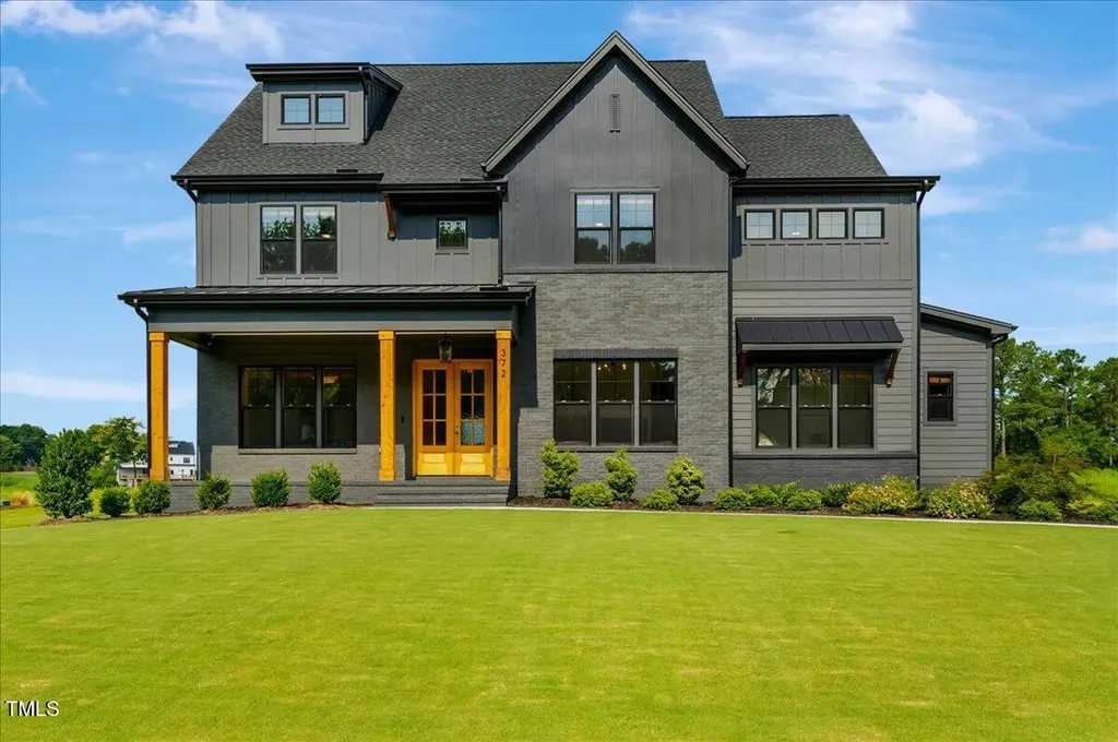372 Meadow Walk Drive Fuquay Varina NC 27526