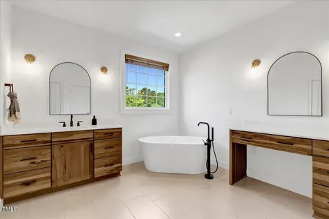 372 Meadow Walk Drive Fuquay Varina NC 27526