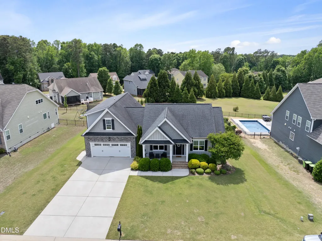 245 Beckwith Avenue Clayton NC 27527