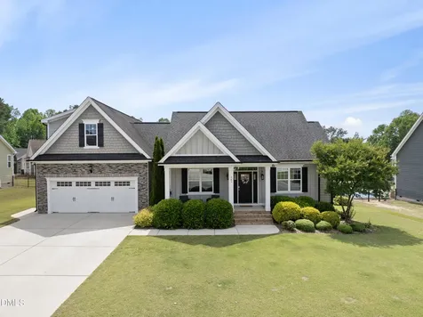 245 Beckwith Avenue Clayton NC 27527