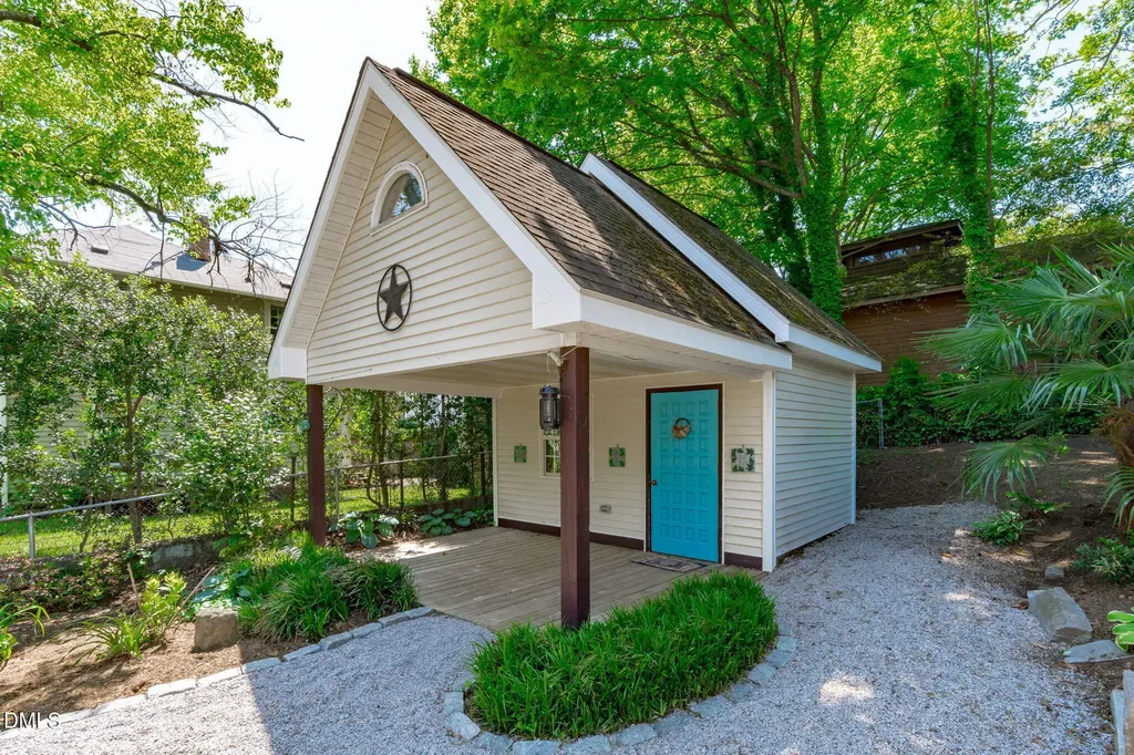 518 Holden Street Raleigh NC 27604