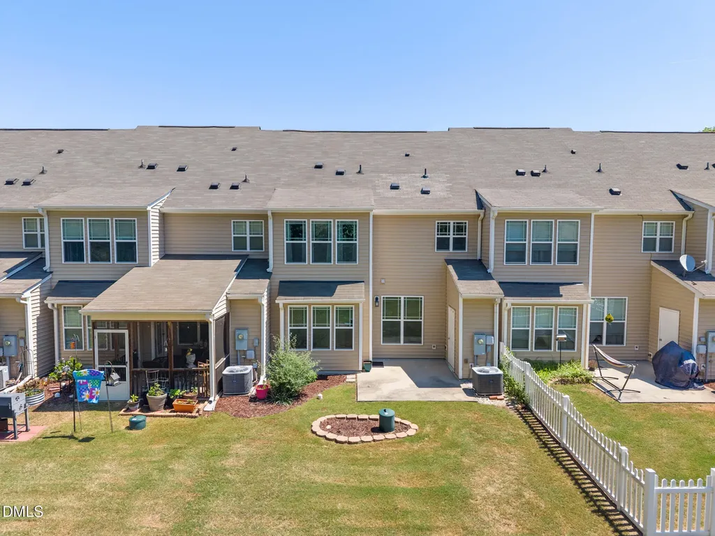 128 Wembley Drive Clayton NC 27527