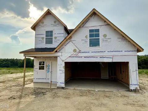 109 Hallwood Drive Pikeville NC 27863