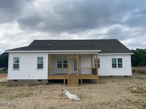 5435 Finch Road Bailey NC 27807