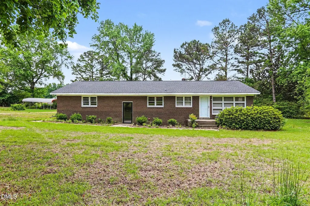 6725 Wimberly Road Willow Springs NC 27592