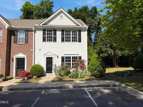 43 Edgebrook Circle Durham NC 27703