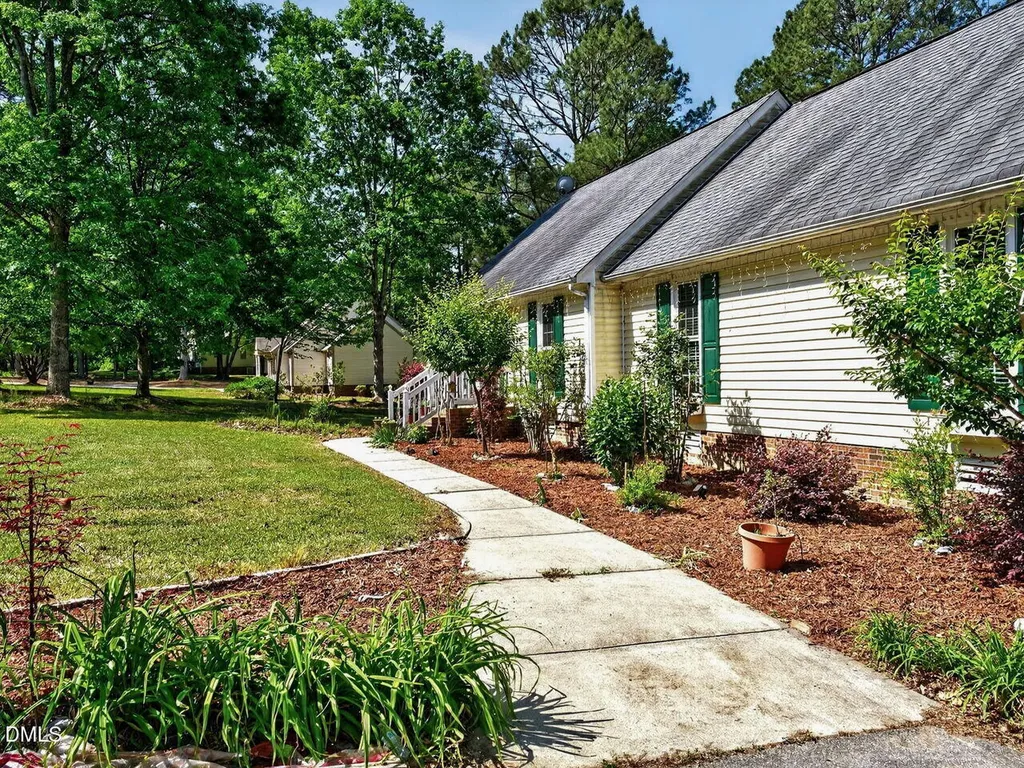 78 Tally Ho Drive Selma NC 27576
