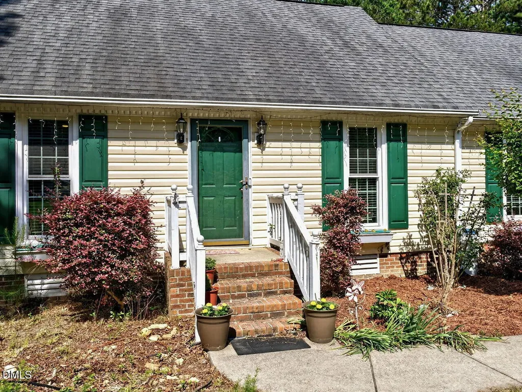 78 Tally Ho Drive Selma NC 27576