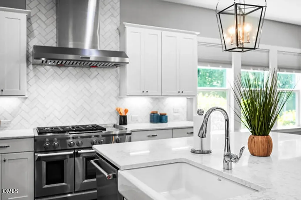 1609 Keyworth Court Raleigh NC 27612