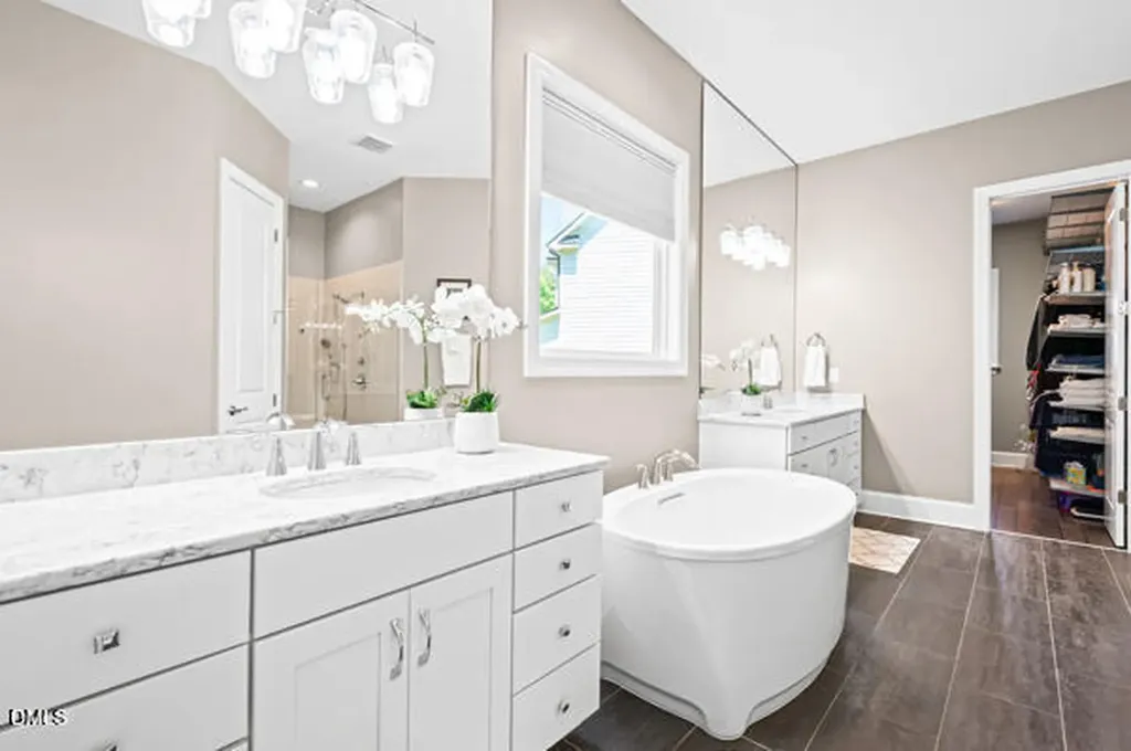 1609 Keyworth Court Raleigh NC 27612