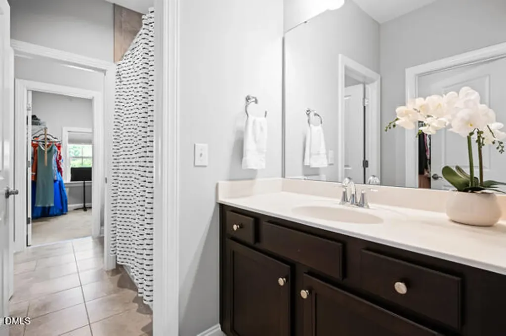 1609 Keyworth Court Raleigh NC 27612