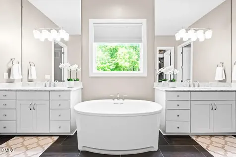 1609 Keyworth Court Raleigh NC 27612