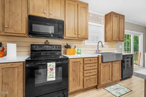 8711 Pleasant Grove Church Road Spring Hope NC 27882