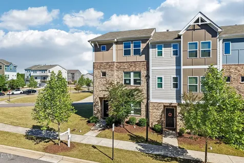1041 Salt Glaze Lane Cary NC 27519
