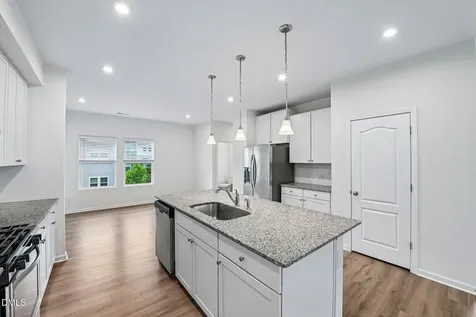 1041 Salt Glaze Lane Cary NC 27519