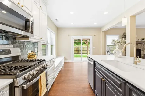 959 Longleaf Pine Place Mebane NC 27302