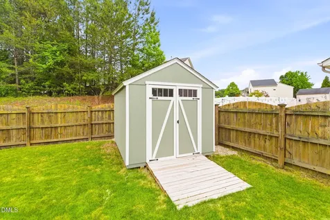 959 Longleaf Pine Place Mebane NC 27302