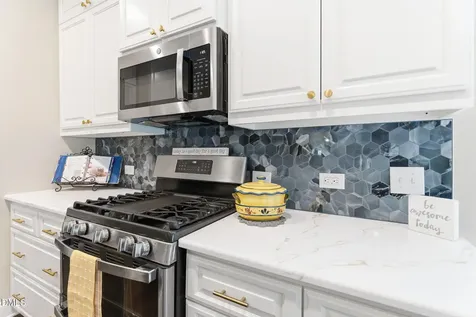 959 Longleaf Pine Place Mebane NC 27302