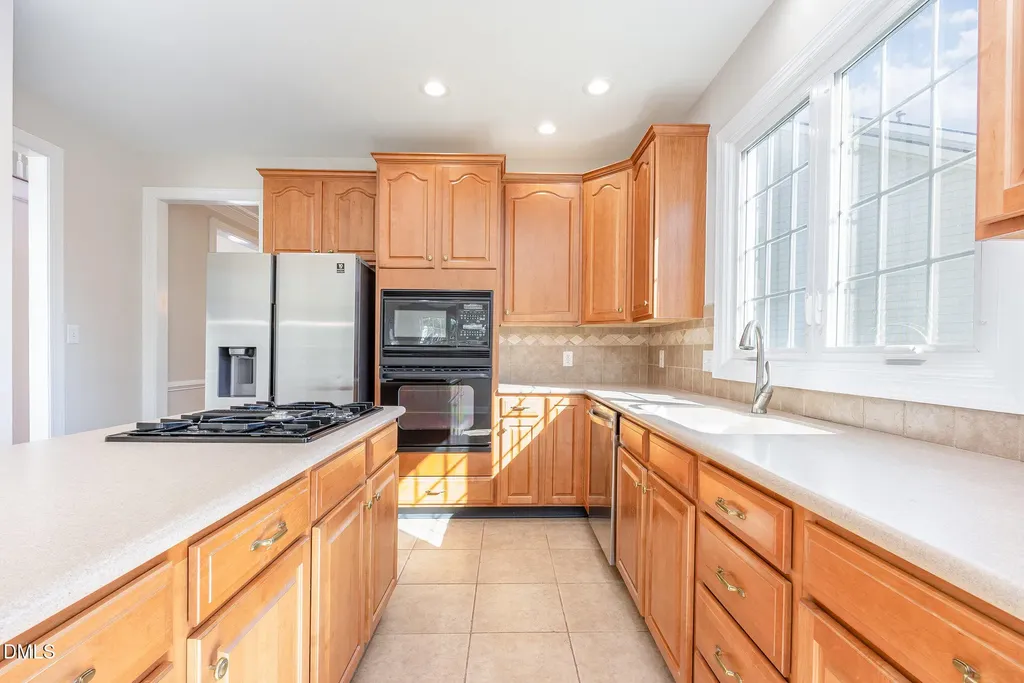 9113 Mission Hills Court Raleigh NC 27617