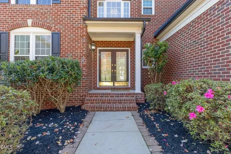 9113 Mission Hills Court Raleigh NC 27617