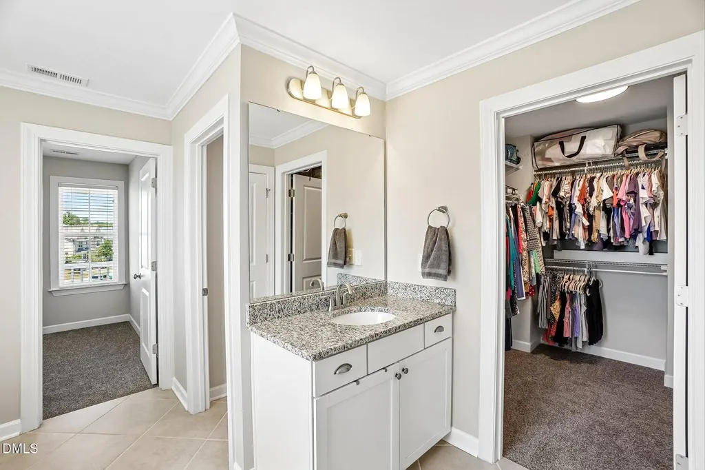257 Pointe Park Circle Holly Springs NC 27540