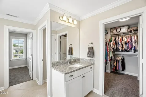 257 Pointe Park Circle Holly Springs NC 27540