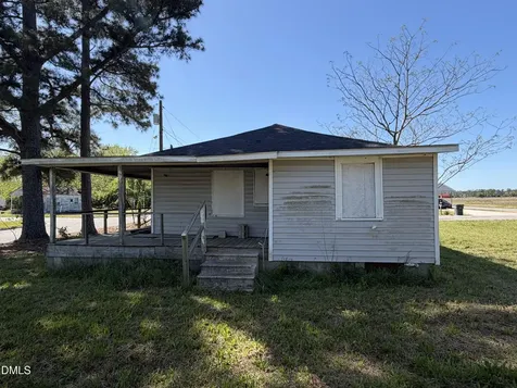 4418 S Joyner Street Ayden NC 28513