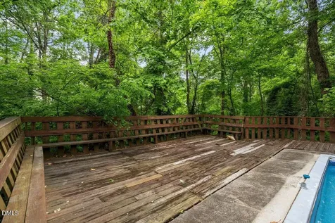4005 Balsam Drive Raleigh NC 27612