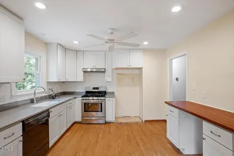 4005 Balsam Drive Raleigh NC 27612