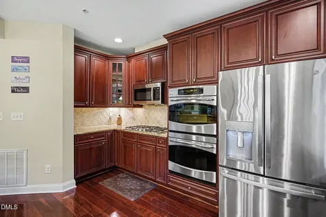 10400 Rosegate Court Raleigh NC 27617