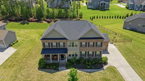 345 Tayside Street Clayton NC 27520