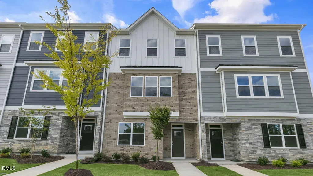 806 Washington Street Fuquay Varina NC 27526