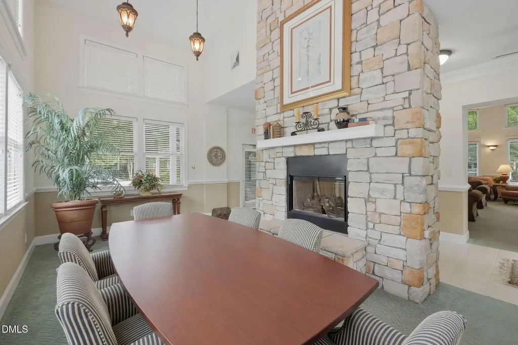 305 Presque Isle Lane Chapel Hill NC 27514