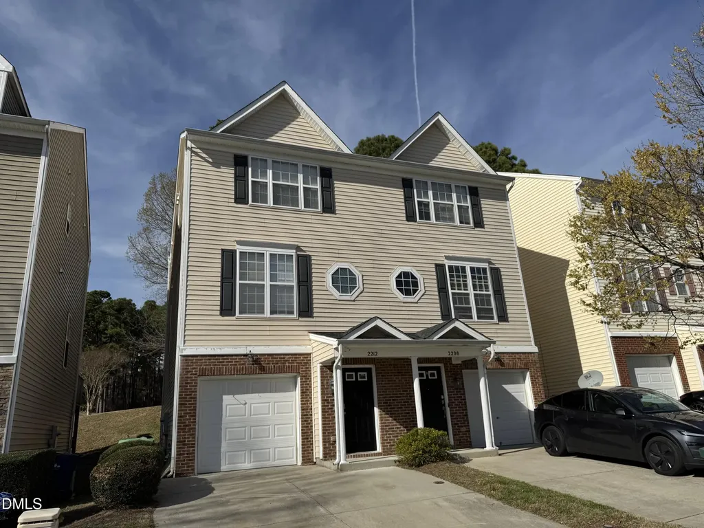 2212 Persimmon Ridge Drive Raleigh NC 27604
